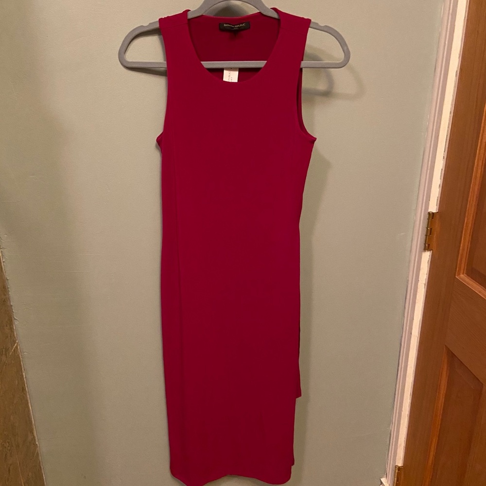 Sleeveless dress